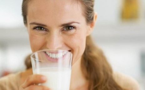 5 Kerugian Minum Susu yang Perlu Kamu Ketahui