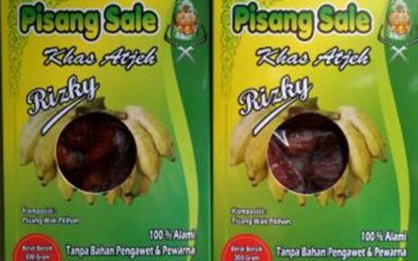 PelangiKoinLounge- Kuliner Dan Makanan Khas Rayeuk. Makanan khas Idi Rayeuk, Aceh Timur, sangat beraneka ragam. Mencari yang manis, ada pisang sale. Mencari yang masam, ada jus boh limeng. Sampai yang gurih seperti kuah sikameng pun ada.