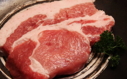 Risiko Mengonsumsi Daging Sapi yang Belum Matang, Bisa Bahaya