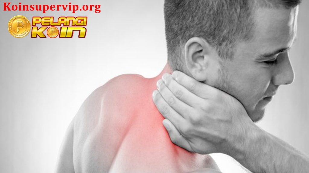 Hal yang Bisa Membantu Meredakan Rasa Sakit di Leher 